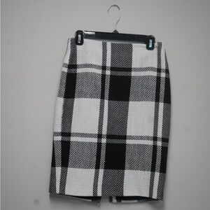 Vince Camuto Monochrome Plaid Pencil Skirt